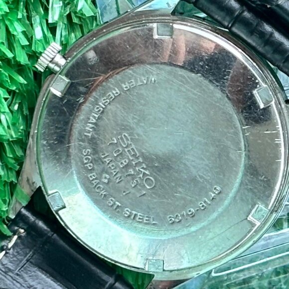 Luxury Seiko 5 - Men's Automatic Vintage Watch – Gold Dial - Picture 7 of 7